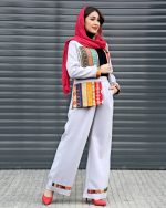 کت و شلوار سنتی زنانه مدل الیزا با جنس بزیاق و قد کت 70 - تصویر 4