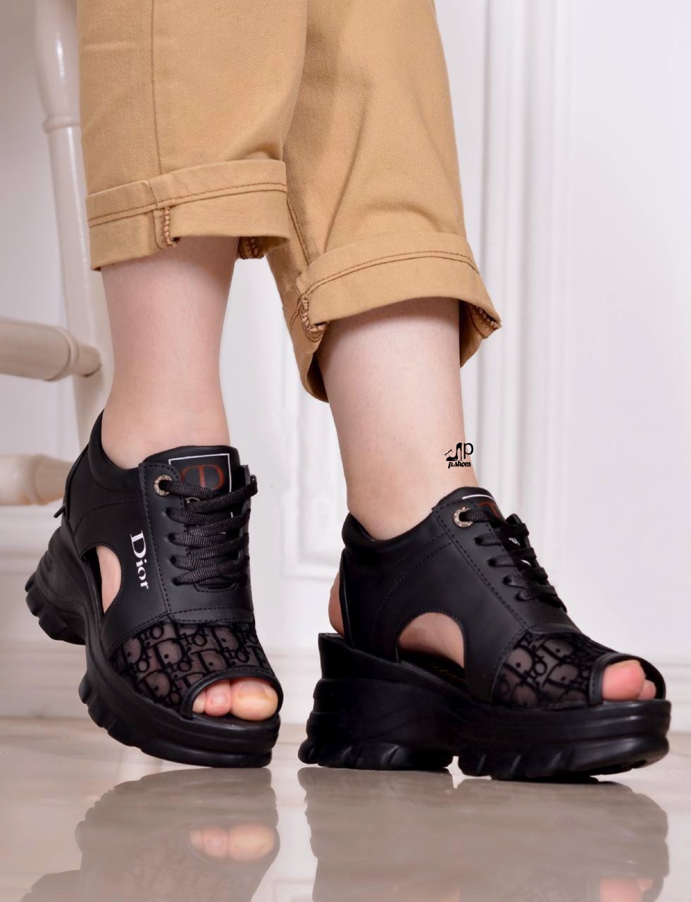IMG_20260505_205247_329 صندل لژدار مدل Dior با زیره پیو و لژ 6 سانت - تصویر 1