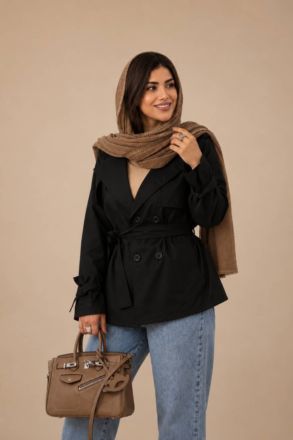 IMG_20260920_103419.jpg ترنج کت کوتاه زنانه مدل کلوین با جنس کتان تی سی و قد 70 - تصویر 1